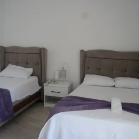 Tepe Hotel